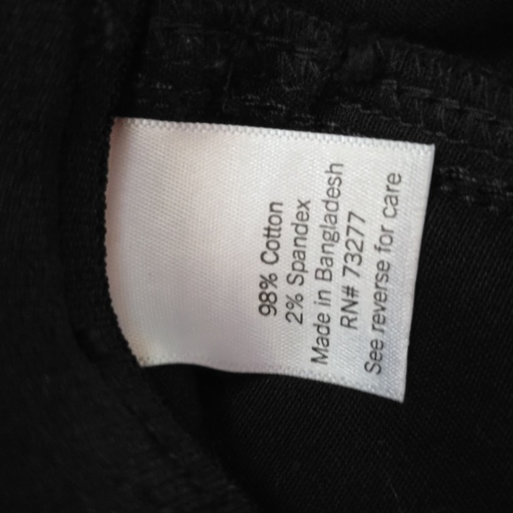 CROFT AND BARROW WOMEN'S BLACK MID-RISE SHORTS SIZE 6 - Picture 5 of 15